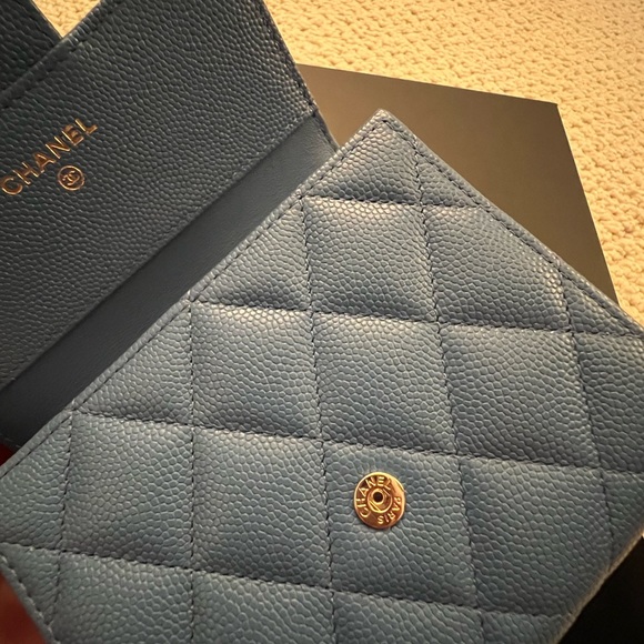 *SOLD*NWT Authentic CHANEL 20S Classic Small Flap Wallet AP0231 - Picture 6 of 9